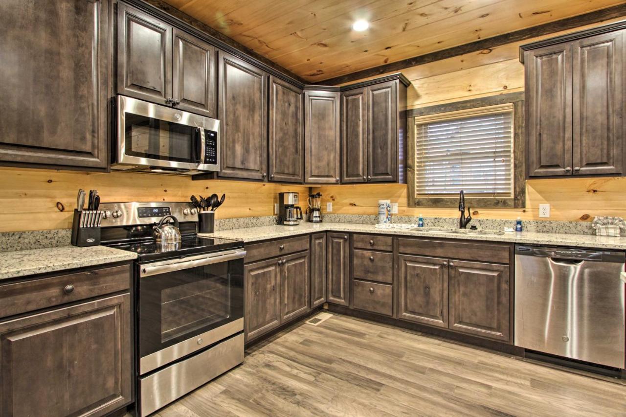 Luxe Cabin With Home Theater Less Than 2 Miles To ガトリンバーグ エクステリア 写真