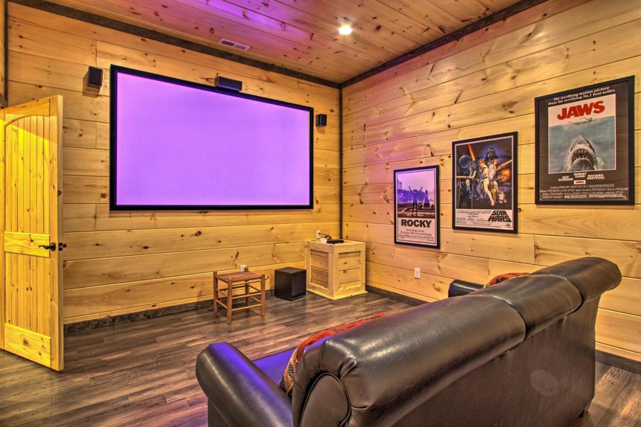 Luxe Cabin With Home Theater Less Than 2 Miles To ガトリンバーグ エクステリア 写真