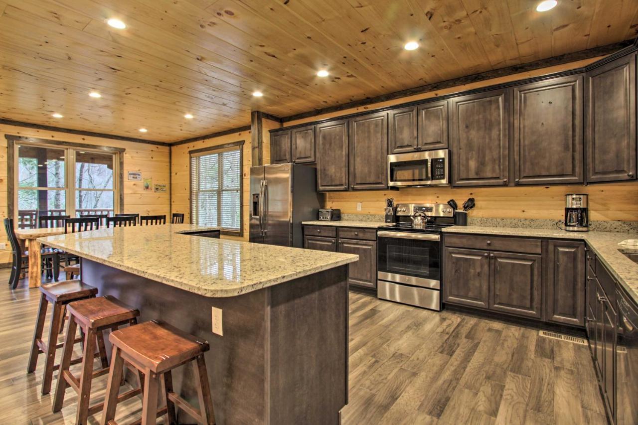 Luxe Cabin With Home Theater Less Than 2 Miles To ガトリンバーグ エクステリア 写真